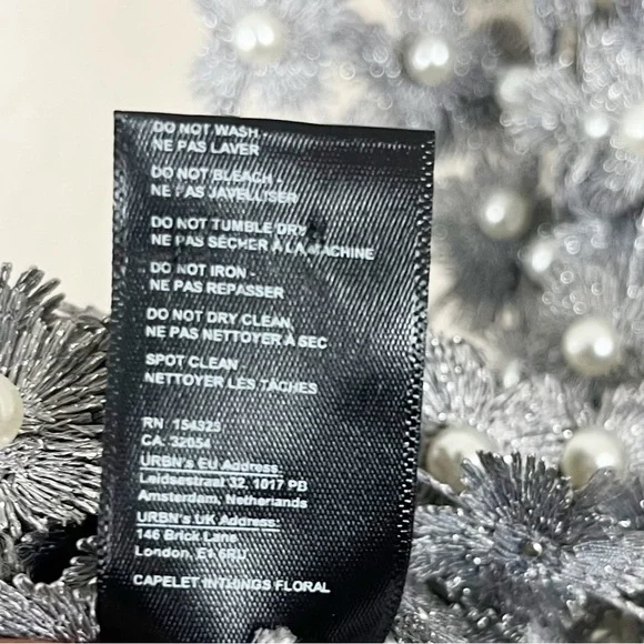 Anthropologie Floral Pearl Silver Top - Picture 6 of 7